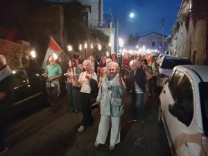 Fiaccolata per la pace a Gaza e nel mondo da Quadroni a Manziana
