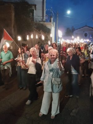 Fiaccolata per la pace a Gaza e nel mondo da Quadroni a Manziana