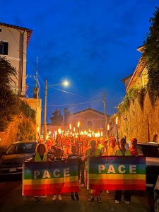 Fiaccolata per la pace a Gaza e nel mondo da Quadroni a Manziana