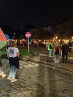 Fiaccolata per la pace a Gaza e nel mondo da Quadroni a Manziana