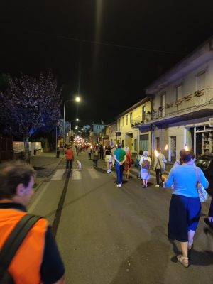 Fiaccolata per la pace a Gaza e nel mondo da Quadroni a Manziana