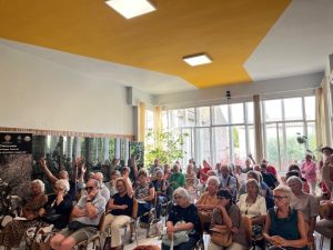 Aula consiliare Comune di Manziana - discussione ibattito sulla pace