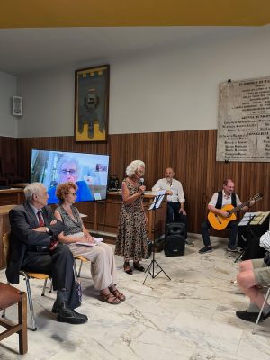 Aula consiliare Comune di Manziana - discussione sulla pace